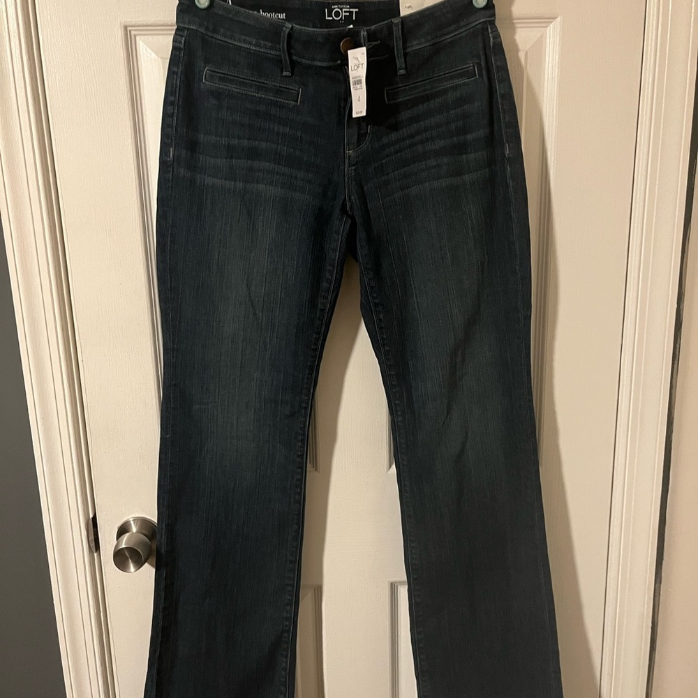 Loft mid rise bootleg jeans size 4